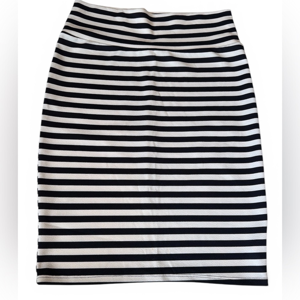 LuLaRoe Black and White Striped Pencil Skirt